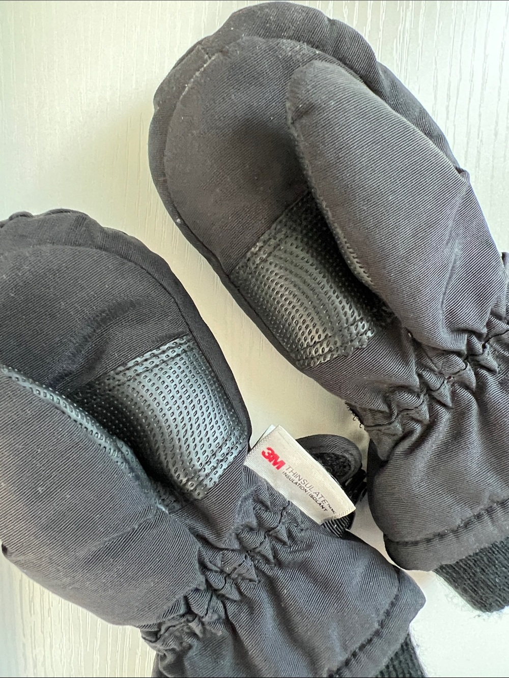 3M Thinsulate | Black Kids Mittens Size 2T/3T - Picture 5 of 14